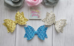 Pretty glitter lace bow