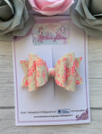 Pink and white glitter lace bow