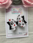 Paw and heart bow